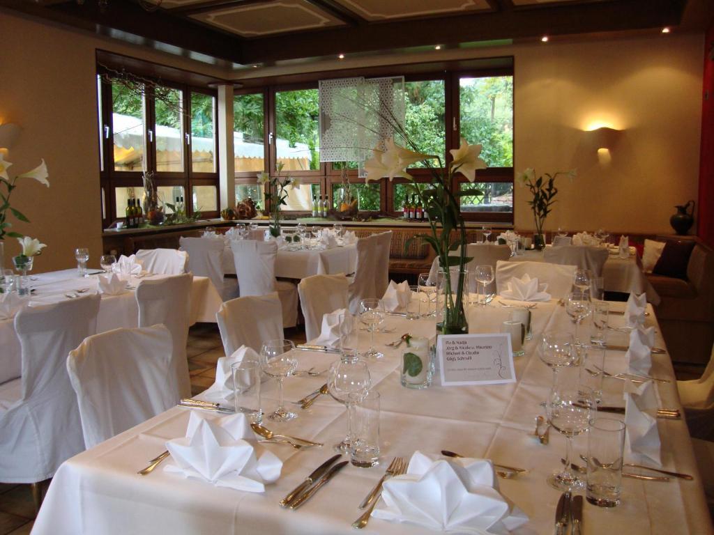 Hotel Restaurant Paradeismuehle Klingenberg am Main Exterior photo